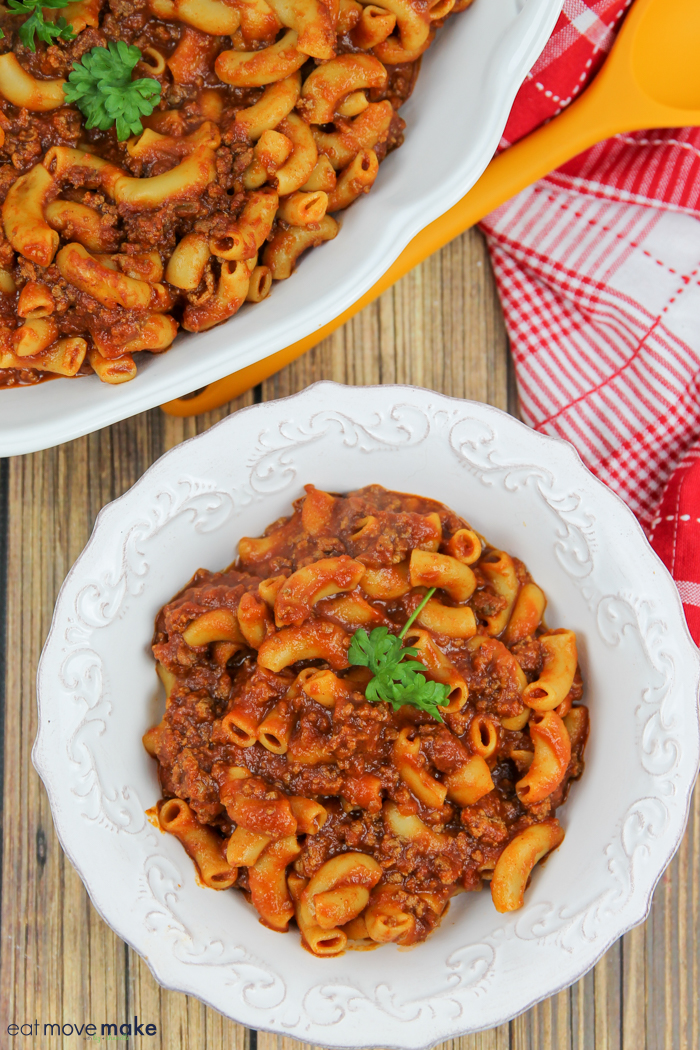 Easy Chili Mac Recipe with 4 Ingredients - Eat Move Make