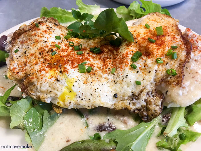 Commune - Virginia Beach - biscuits and gravy