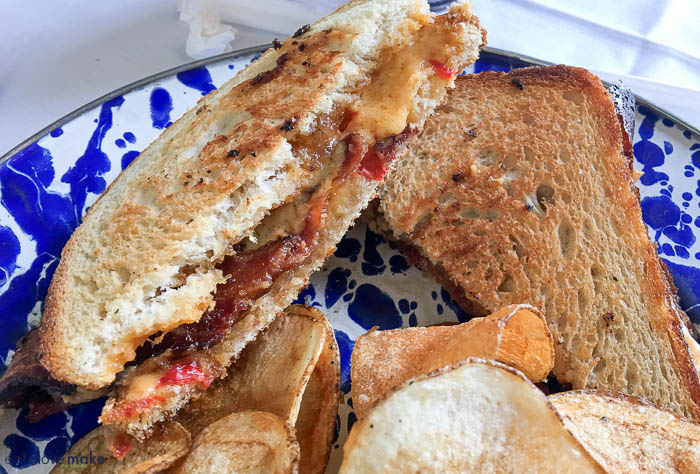 Oooey Gooey grilled pimento cheese sandwich - Lowcountry Produce