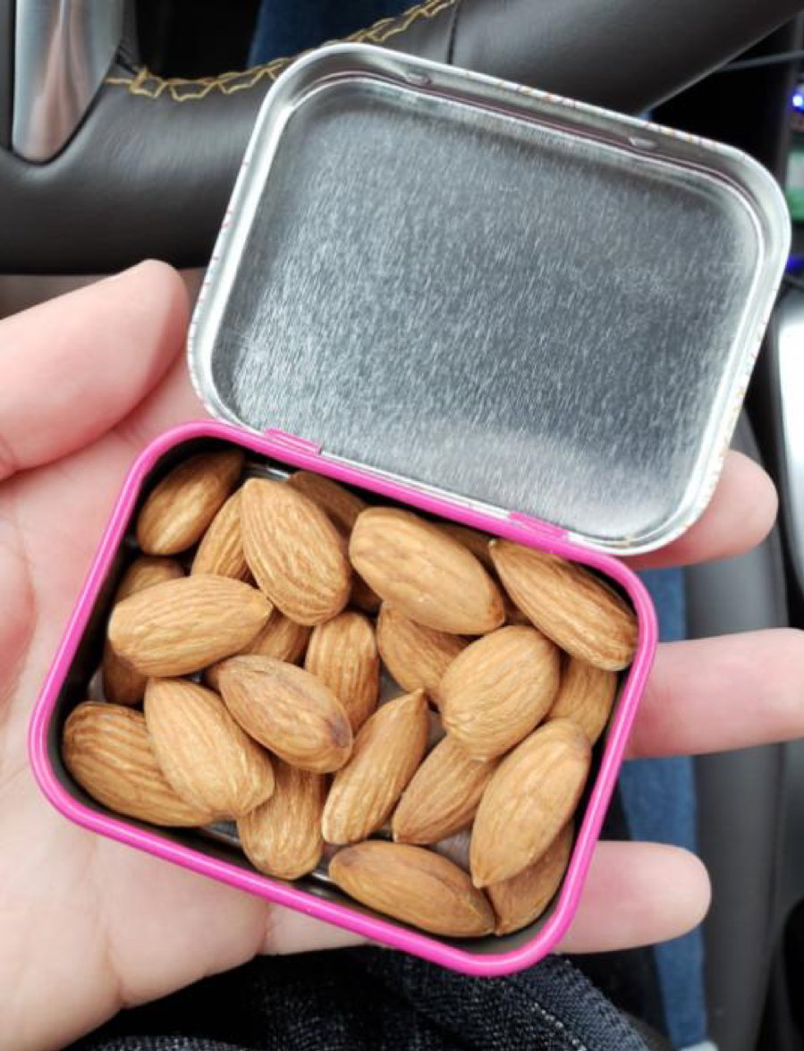 Perfect portion of almonds