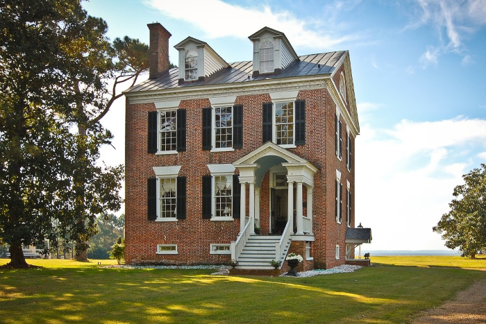 Mulberry Hill Inn