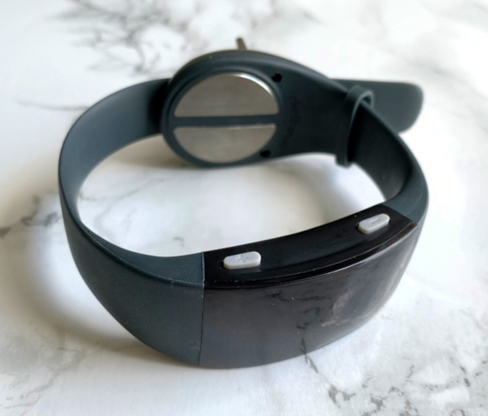 Motion Sickness Bands Do They Really Work? (ReliefBand 2.0 Review)