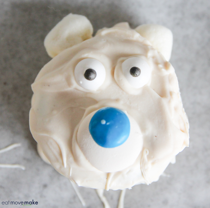 close-up of polar bear cookie