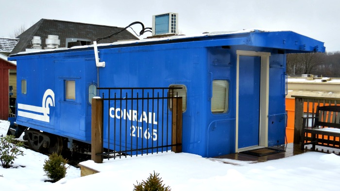 Conrail 21165 B&B