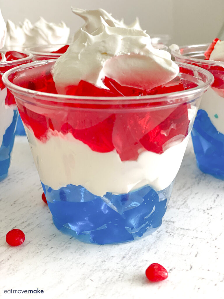 Red White And Blue Jello Cups - Super Easy 4th Of July Jello Dessert!