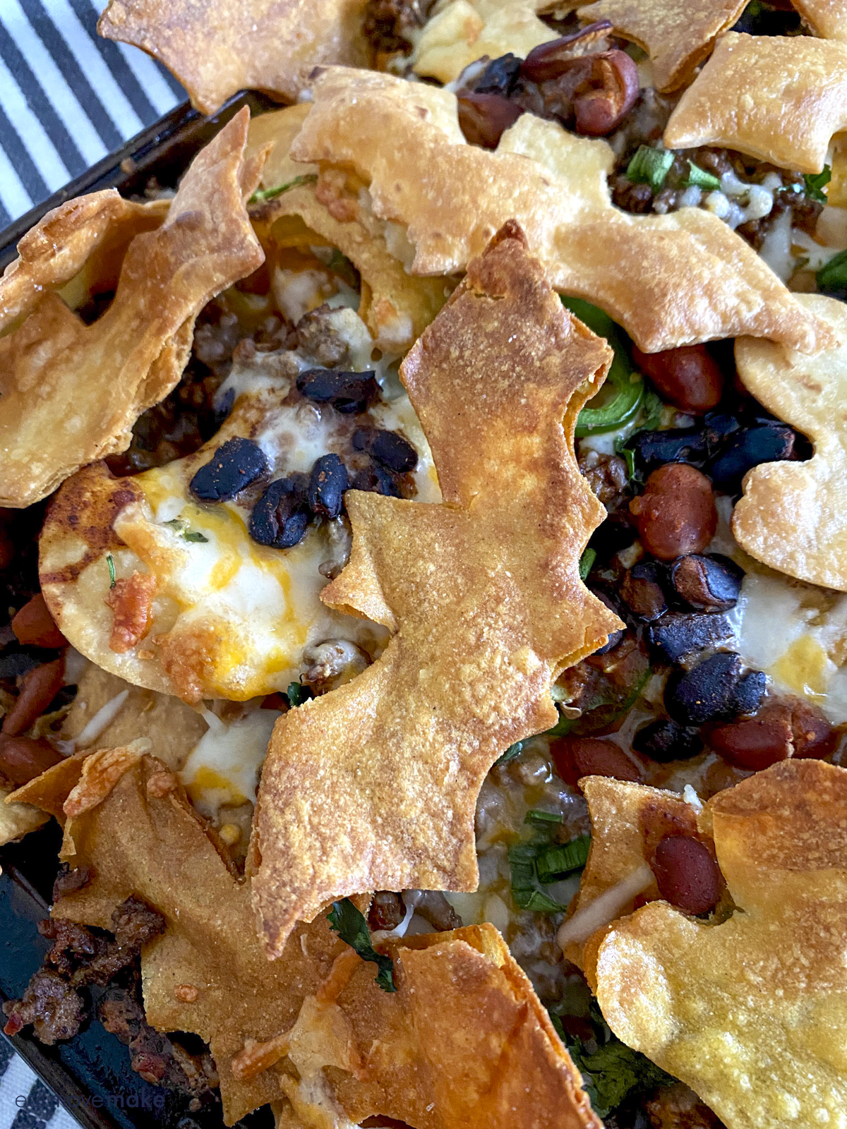 Halloween Nachos - Eat Move Make