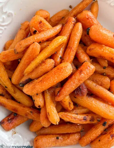 bowl of roasted baby carrots with honey